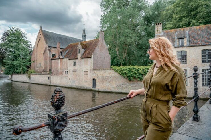 Bruges : Your Private 30min. Photoshoot in the Medieval City - Activity Details