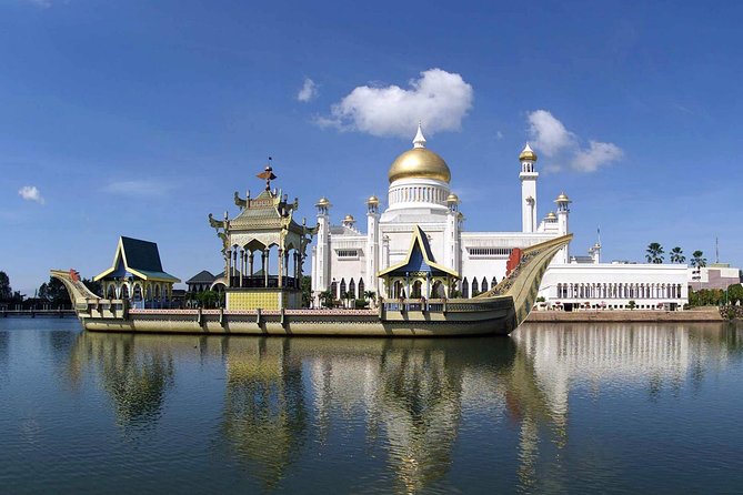 Brunei Half Day City Tour With Royal Regalia & Sultan Omar Ali Saifuddin Mosque - Frequently Asked Questions