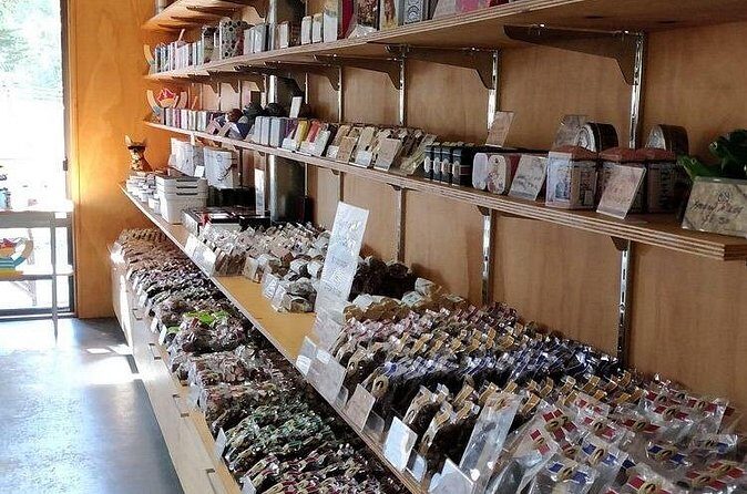 Bruny Island Day Tour Scenic Views And Local Tastings - Who Is This Tour Best Suited For?