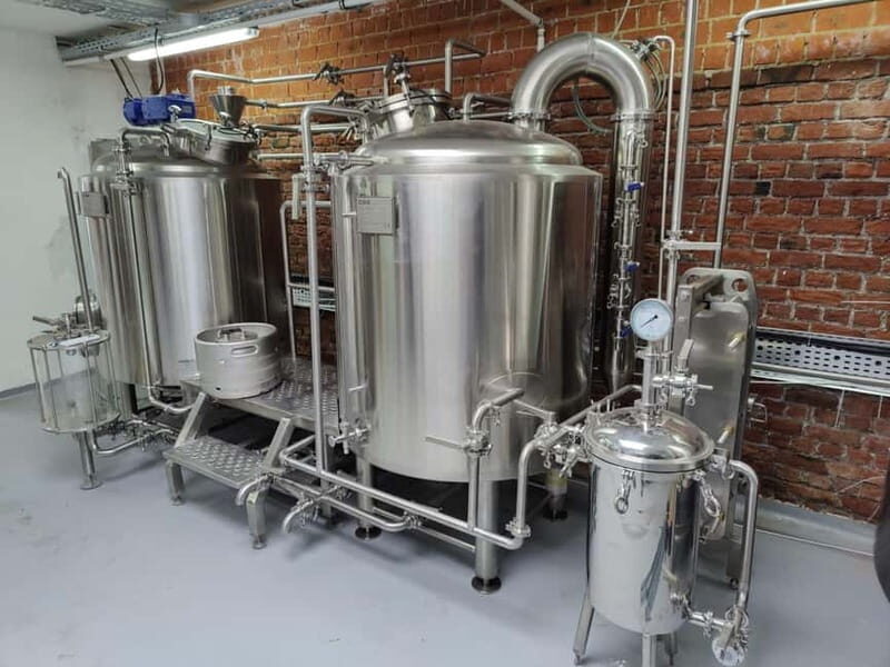 Brussels: Beer Pong in a Micro Brewery and Distillery - A Detailed Look at the Brussels Beer Pong Experience