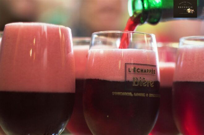 Brussels: Beer Tasting Tour With 8 Beers and Snacks - Inclusions