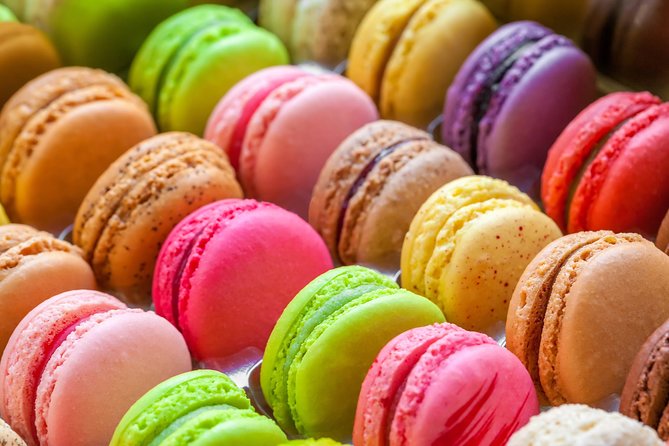Brussels Discovery Tour: Belgian Food, Chocolate, Waffles, Beer, Sightseeing - Praise for the Guide