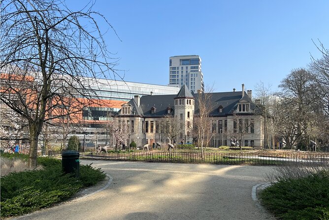 Brussels (EU Quarter) Scavenger Hunt and Sights Self-Guided Tour - Additional Considerations