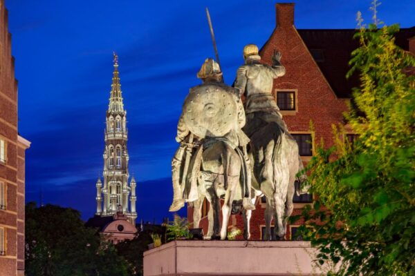 Brussels: First Discovery Walk and Reading Walking Tour - Meeting Point and Starting Time