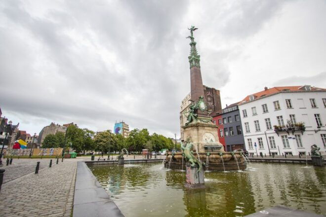 Brussels: Guided Walking Tour With a Local - Taking in Local Culture and Favorite Spots