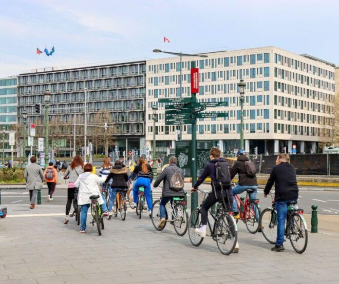 Brussels: Highlights and Hidden Gems Bike Tour - Customer Reviews