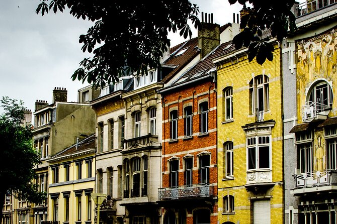 Brussels Highlights Self Guided Scavenger Hunt and Walking Tour - What To Expect