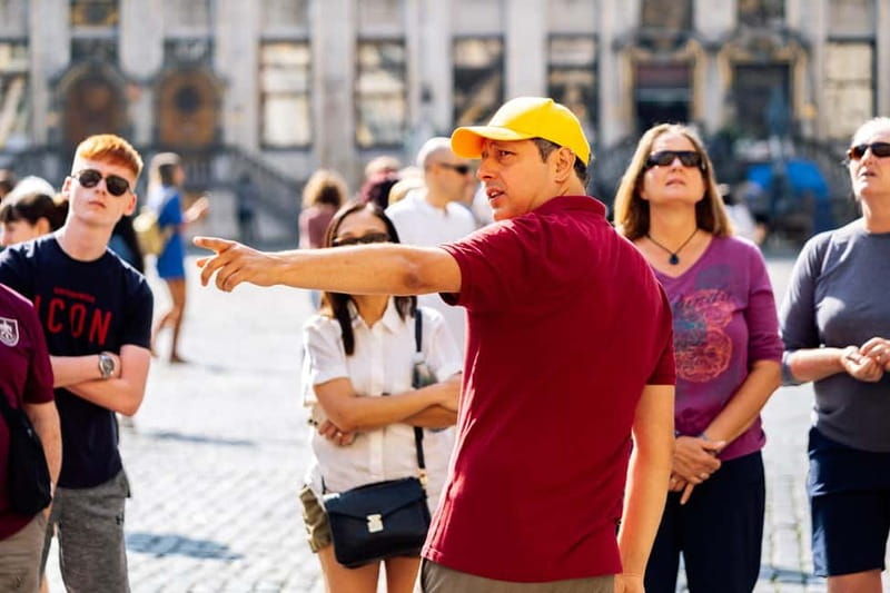 Brussels: Historical Tour with Chocolate & Waffle Tasting - Good To Know