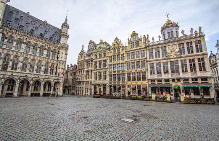 Brussels: Private Architecture Tour With a Local Expert - Duration and Starting Times