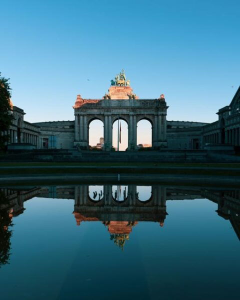 Brussels: Private Guided Walking Tour With Chocolate Tasting - Pricing and Cancellation