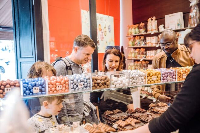 Brussels: Private Trip to Bruges & Food Tour With 6 Tastings - Culinary Journey