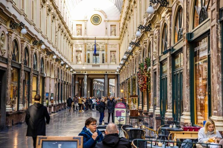 Brussels: Self-Guided City Walking Tour With Audio Guide - Experience