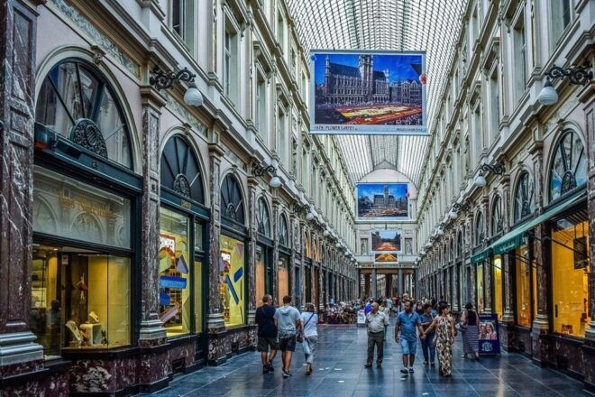 Brussels: The Sheroes Walking Tour - Full Description