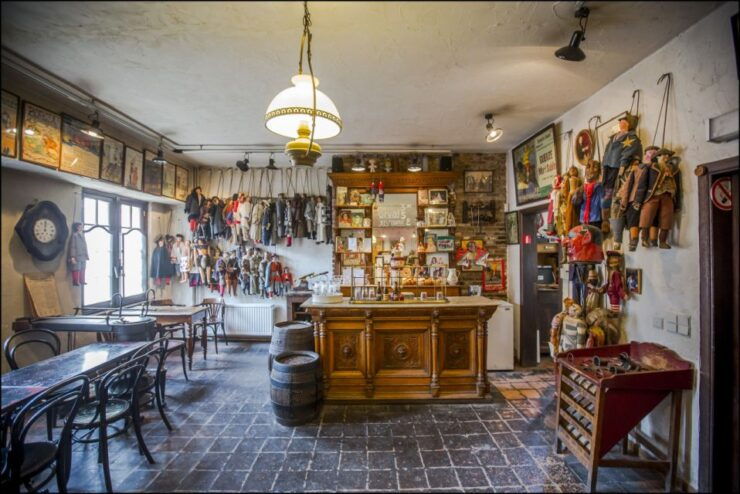 Brussels: The Three Musketeers Private Puppet Show - Activity Details