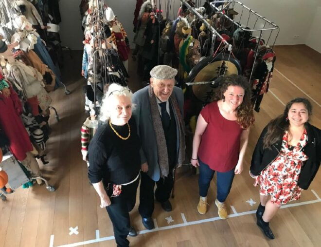 Brussels: Tour of Royal Theatre Toone With Snacks and Beer - Inclusions