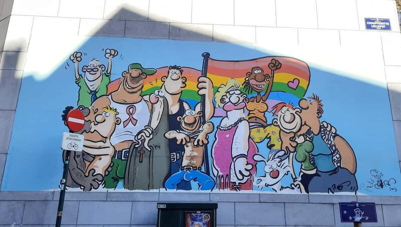 Brussels Walking tour Comic strip - Exploring Brussels Through Its Comic Strips: A Detailed Review