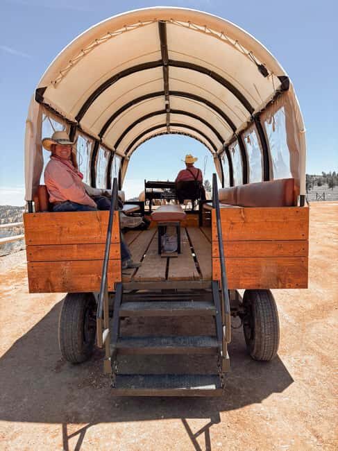 Bryce Canyon City: Wagon Ride to the Rim of Bryce Canyon - An Authentic and Relaxing Tour through Bryce Canyon