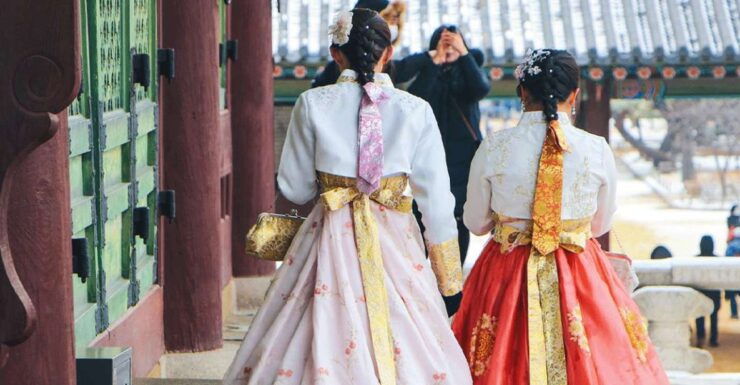 BTS Seoul Pilgrimage : 'Dynamite' Stagehanbokold Traces - Gyeongbokgung Palace: A Royal Experience
