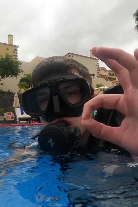 BUBBLEMAKER: FIRST SCUBA DIVING EXPERIENCE FOR CHILD ADEJE - Aquatic Skills and Confidence