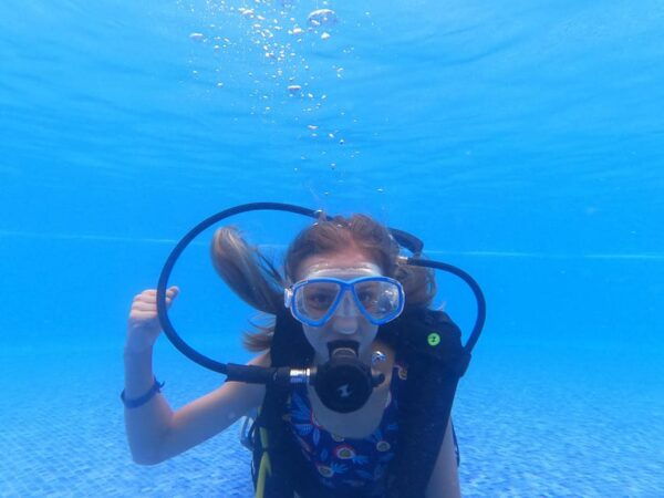 BUBBLEMAKER: FIRST SCUBA DIVING EXPERIENCE FOR CHILD ADEJE - Booking and Logistics