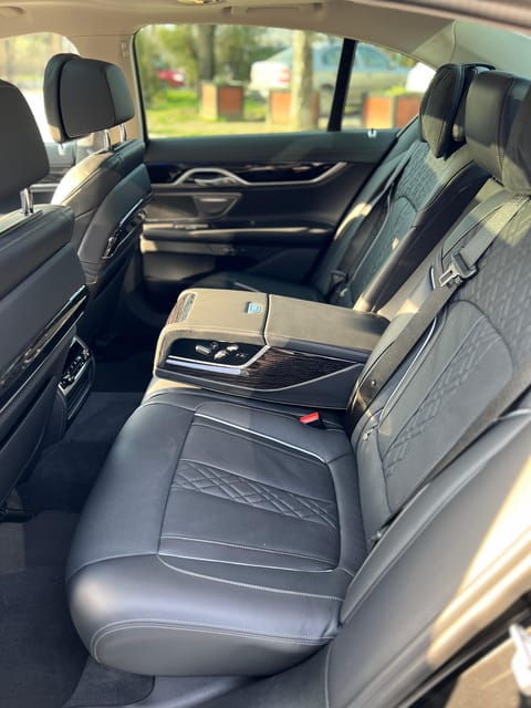 Bucharest: Bran Castle Day Trip With BMW 7 Series - Key Points