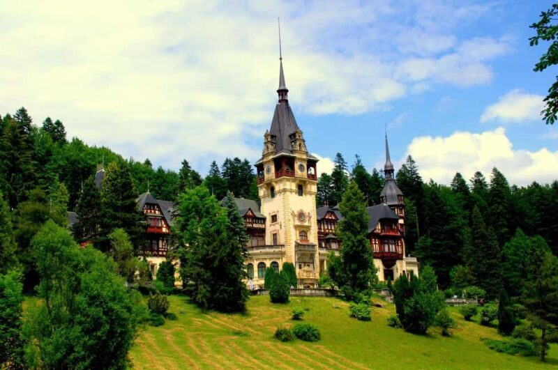 Bucharest: Bran Castle , Peles Castle & Braov Day Tour - Who Would Love This Tour?