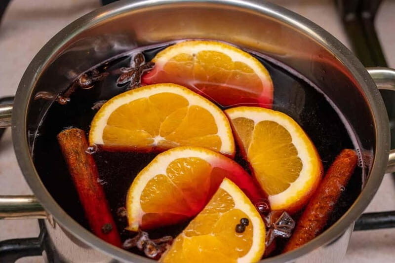 Bucharest: Christmas Market and Traditions Guided Tour - Good To Know