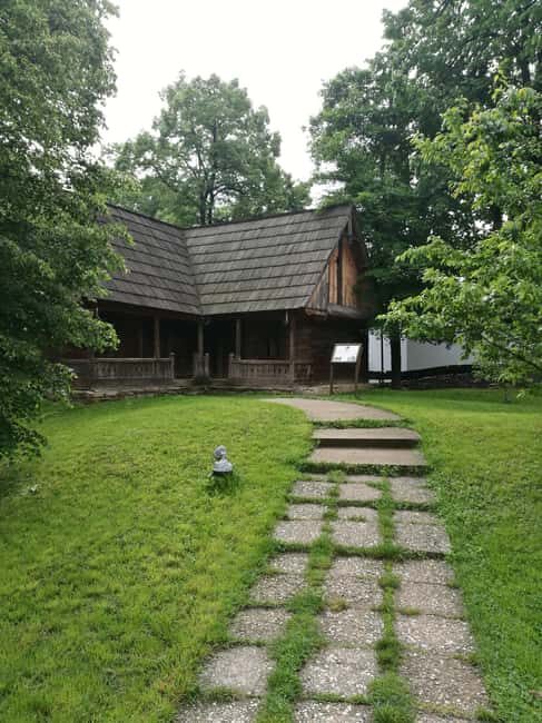 Bucharest city tour: Village Museum visit & Panormaic tour - Good To Know