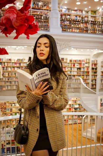 Bucharest: Essential Photo Session in the Charming Streets - Good To Know