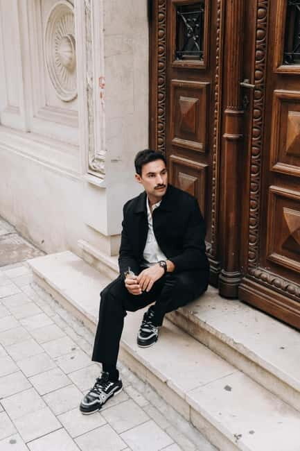 Bucharest: Essential Photo Session in the Charming Streets - FAQ