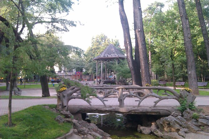 Bucharest Ghosts and Vampires Tour - Cancellation Policy