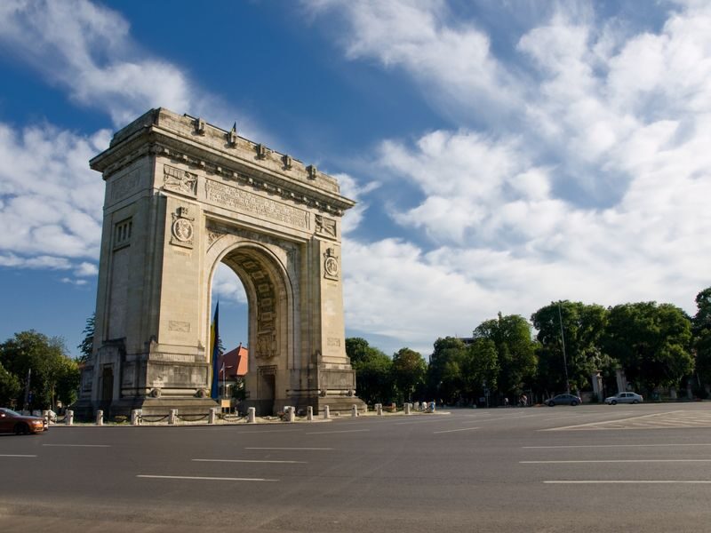 Bucharest Half Day Heritage Tour - Victory Avenue, squares and landmark exteriors