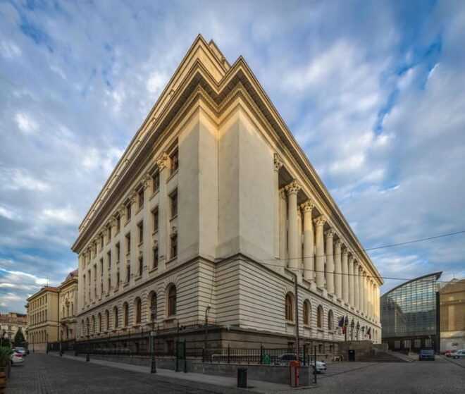 Bucharest: Insta-Perfect Walk With a Local - Tips for Capturing Great Photos