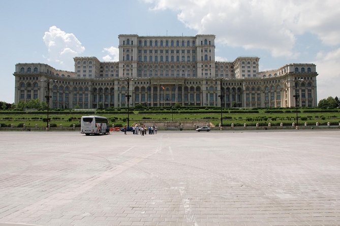 Bucharest Layover Tour (4 - Hour Private City Tour Between Flights) - Meeting and Pickup
