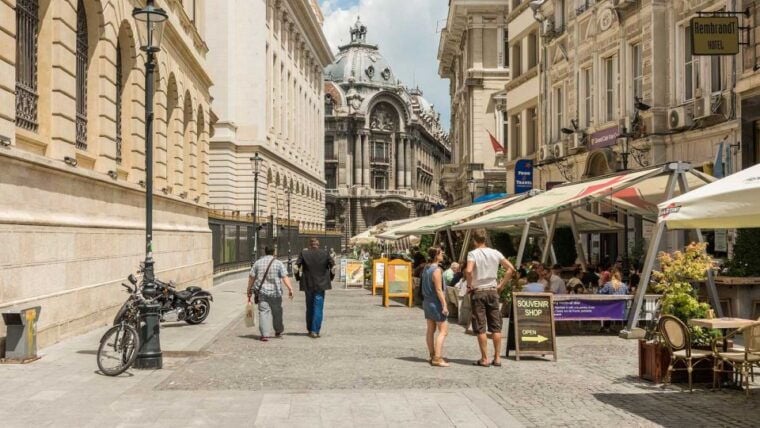 Bucharest Private City Tour 4h with Hotel Pickup & Drop-Off - Limitations and Considerations