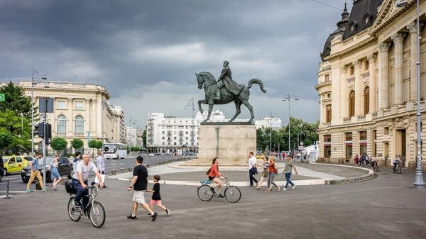 Bucharest: Private Walking Tour & Local Food Tasting - The Sum Up