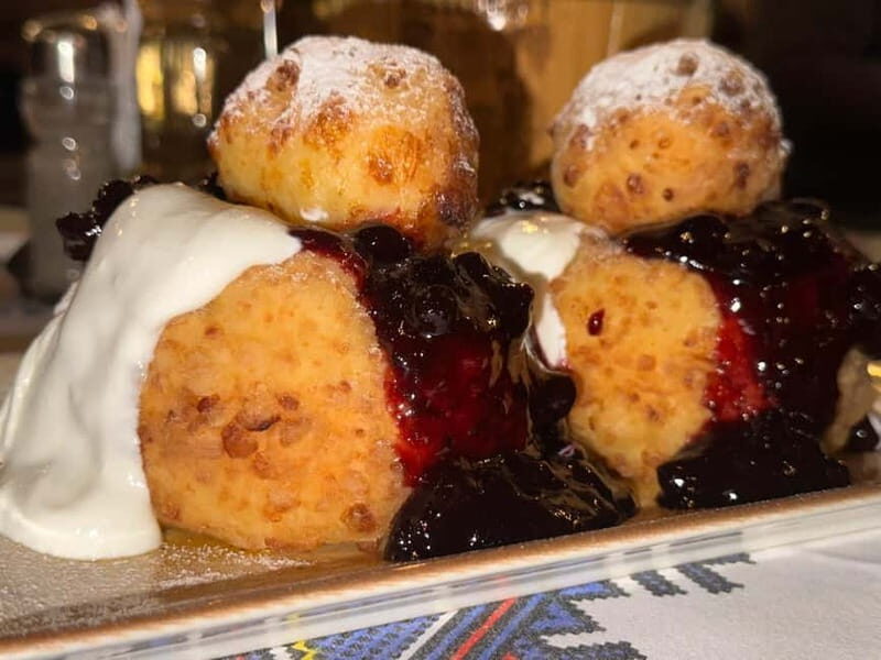 Bucharest: Tour to Transylvania, Peles and Dracula Castle - Exploring Romania’s Charm: Bucharest to Transylvania, Peles and Dracula Castle Tour