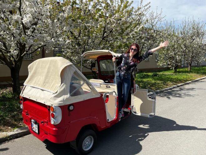 Bucharest: Tuk Tuk City Tour - Inclusions