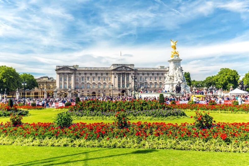 Buckingham Palace, Change the Guard & Crown Jewels Tour - Exploring Londons Royal Heritage: A Detailed Review of the Buckingham Palace, Change the Guard & Crown Jewels Tour