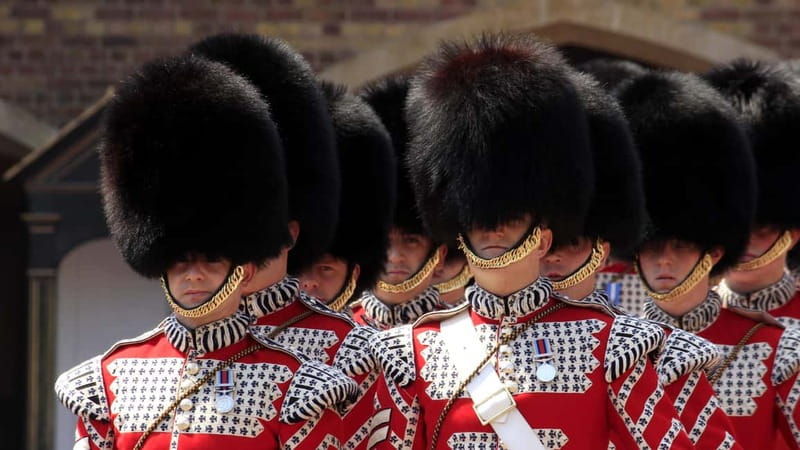 Buckingham Palace, Changing of the Guard Walking Tour - Good To Know