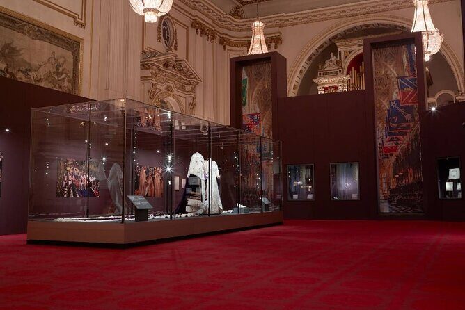 Buckingham Palace Royal London Walking Tour & Palace Entry - Authentic Perspectives from Reviewers