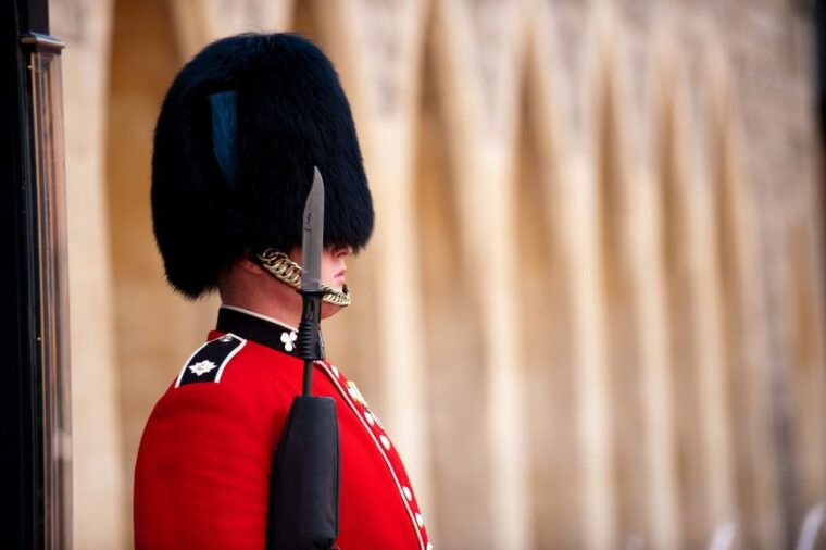 Buckingham Palace & Windsor Castle: Full-Day Tour - Authentic Experiences from Other Travelers