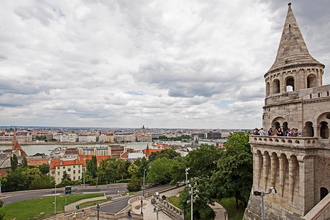 Buda Castle Walk With Matthias Church Entry - Tour Inclusions