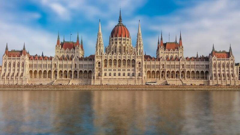 Budapest: 2 Hour City Highlights Tour with Local - The Value of a Private, Customizable Budapest Tour