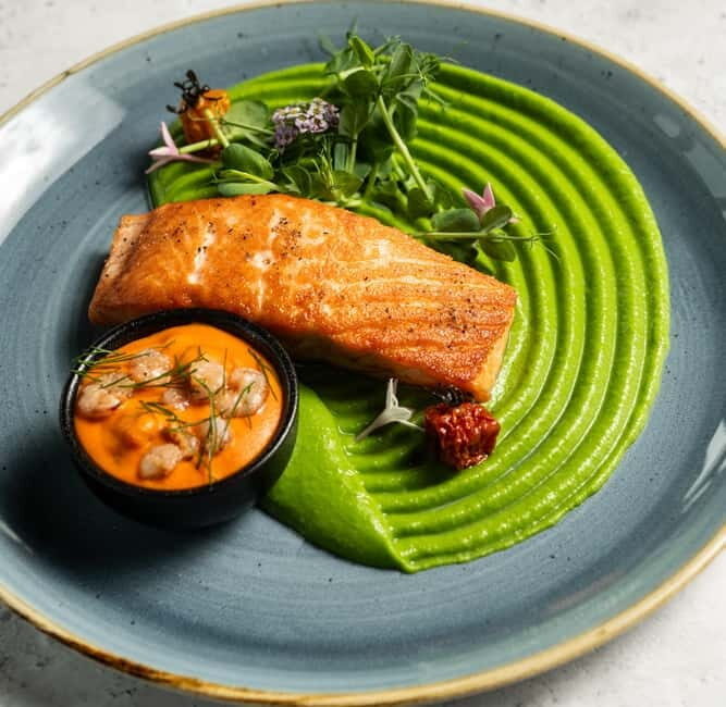 Budapest: 3-Course Dinner for 2 on a Boat Restaurant - FAQ