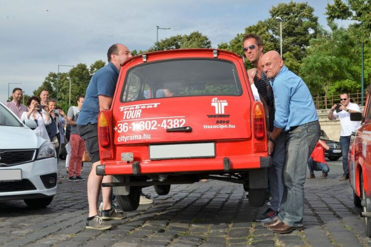 Budapest: 3-Hour Trabant Sightseeing Tour - Experience