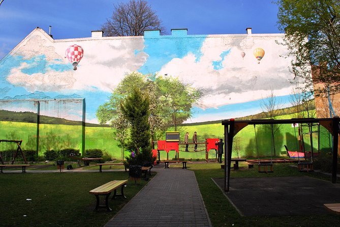 Budapest Alternative Culture Walking Tour - What To Expect