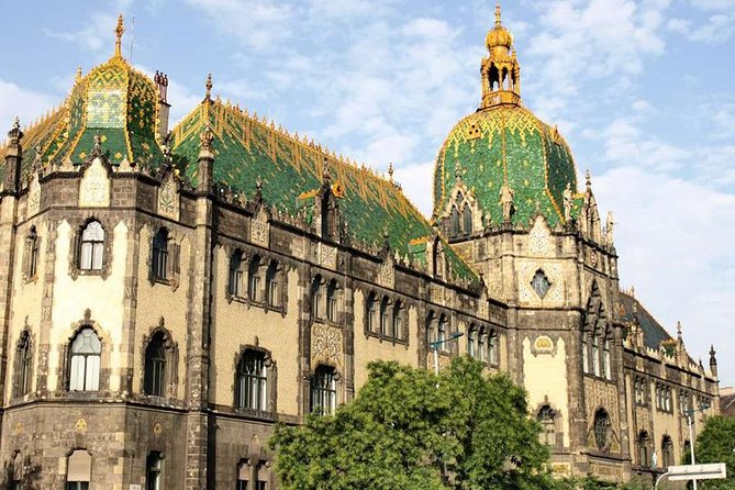 Budapest Art Nouveau Walking Tour: Decadence & Design - Architectural Gems