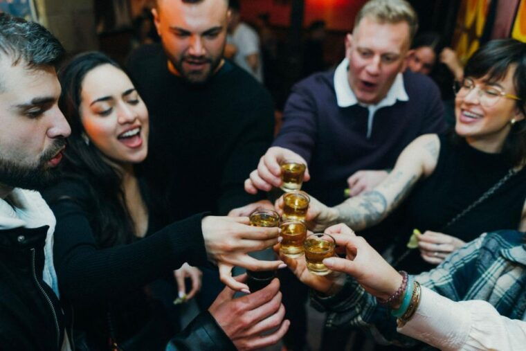 Budapest: Bar Crawl with a Local Guide - FAQ