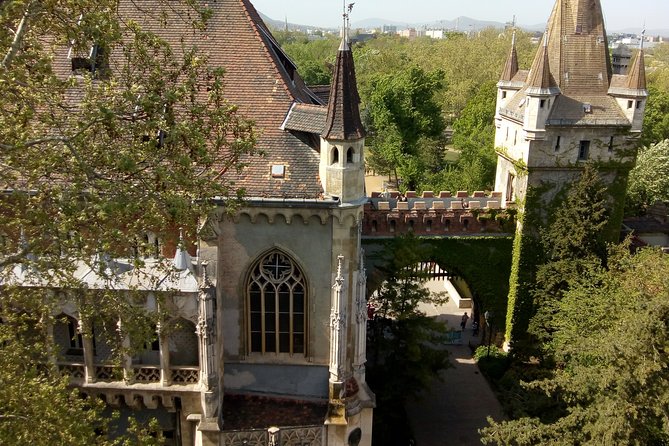 Budapest Best View Points / Easy Access - Liberty Statue Hike